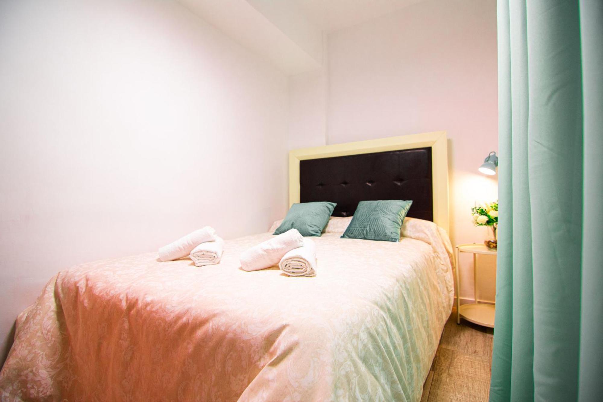 דירות סביליה Edomus Playa Y Sol Boutique מראה חיצוני תמונה